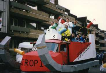 Karneval 1992 - Am Start: "Bobtrop I"